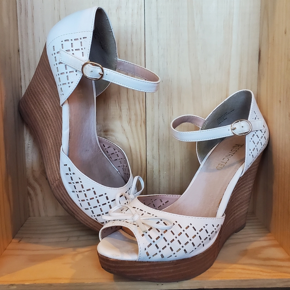 Restricted | wedges
